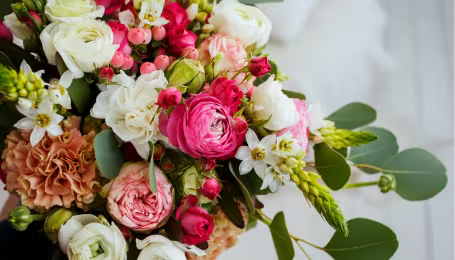 Anniversary Flowers Collection